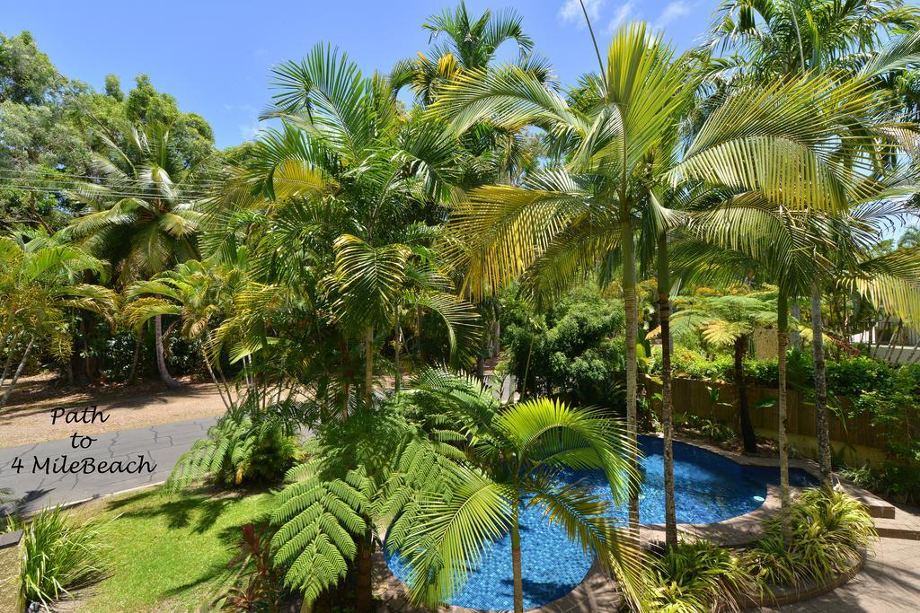 Sea La Villa Port Douglas Habitación foto